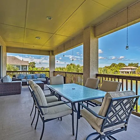 Bright Bayfront Home Less Than 2 Mi To Hernando Beach!